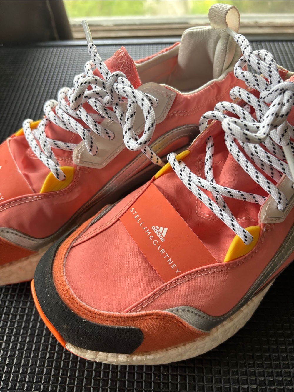 Stella McCartney Adidas sneakers - Picture 2 of 9